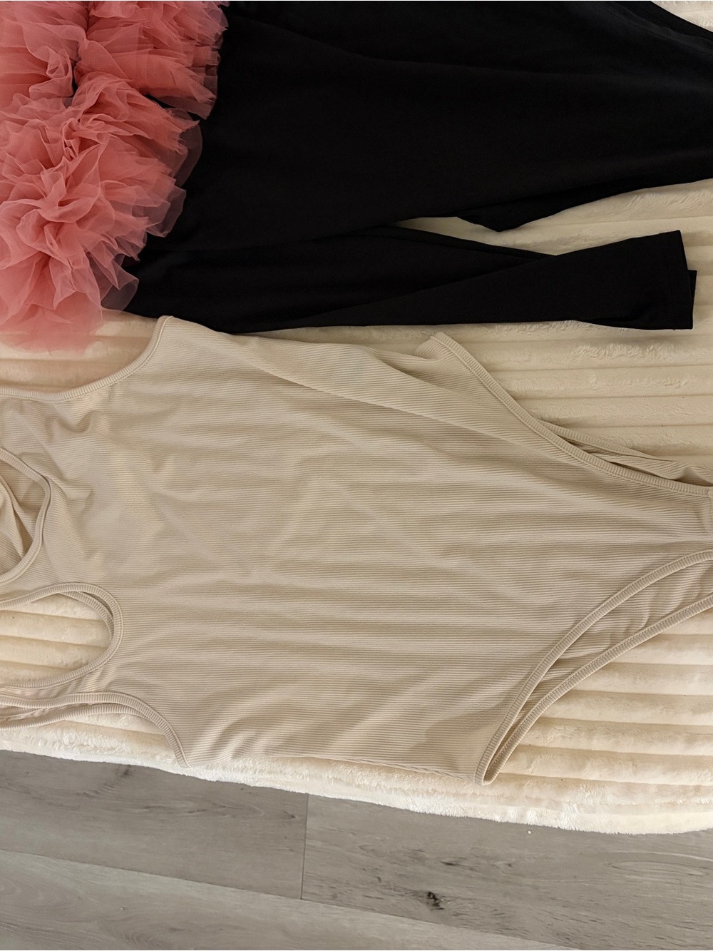 SHEIN Bundle - Picture 4 of 16